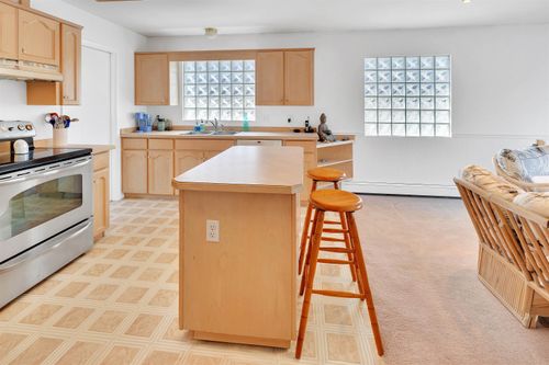 1655-mcpherson-drive-citadel-pq-port-coquitlam-12 at 1655 Mcpherson Drive, Citadel PQ, Port Coquitlam