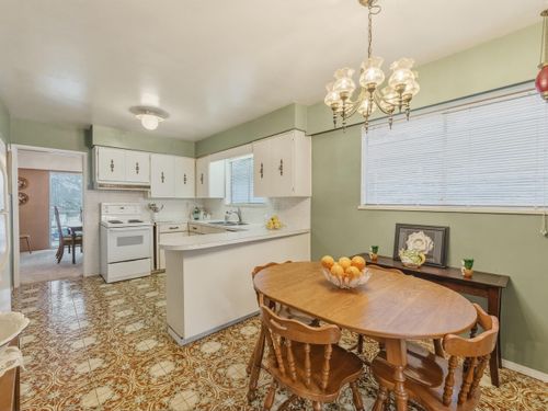 3939-boundary-rd-vancouver-bc-v5r-2m4-canada-012-011-dining-room-mls_size at 3939 Boundary Road, Renfrew Heights, Vancouver East