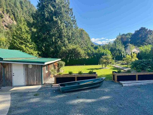 562-lillooet-avenue-harrison-hot-springs-harrison-lake-14 at 562 Lillooet Avenue, Harrison Hot Springs, Harrison Lake