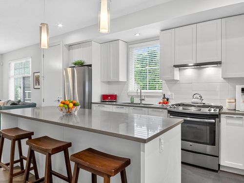 5068-savile-row-burnaby-lake-burnaby-south-04 at 6 - 5068 Savile Row, Burnaby Lake, Burnaby South