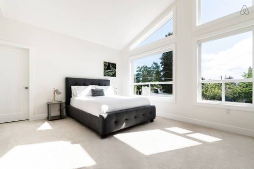 67ba92fc38f393264ddb5a192a at 6626 Strathmore Avenue, Highgate, Burnaby South