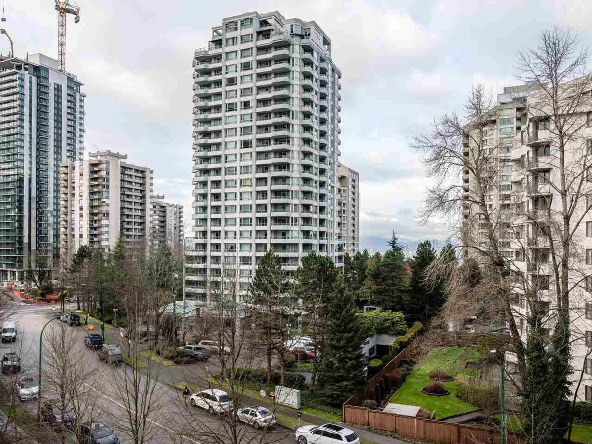 602 - 4888 Hazel Street, Forest Glen BS, Burnaby South  by The Kardi Group 602 - 4888 Hazel Street, Forest Glen BS, Burnaby South