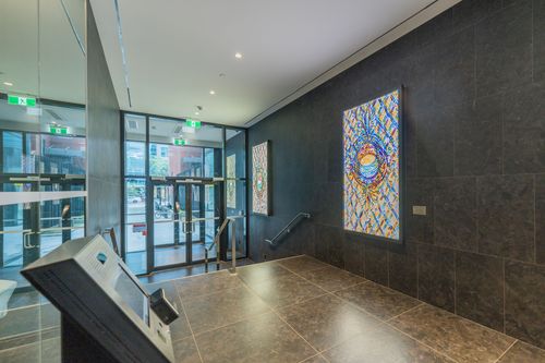 25 Richmond Street E - Lobby at 25 E Richmond Street, Church-Yonge Corridor, Toronto 25 Richmond Street E - Lobby at 25 E Richmond Street, Church-Yonge Corridor, Toronto