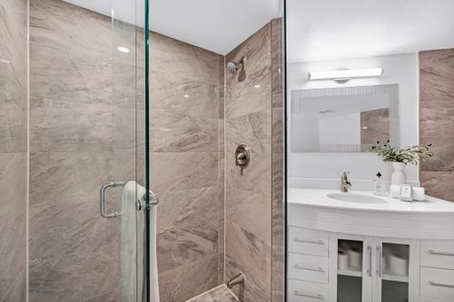 10-kenneth-avenue-406-toronto-web-mls-31 at 406 - 10 Kenneth Avenue, Birchcliffe-Cliffside, Toronto