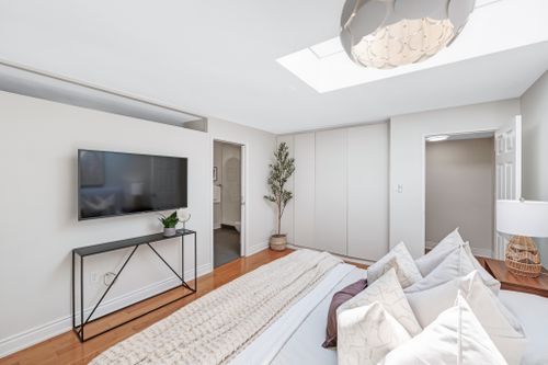 28-admiral-road-10-toronto-web-mls-36 at 10 - 28 Admiral Road, Annex, Toronto