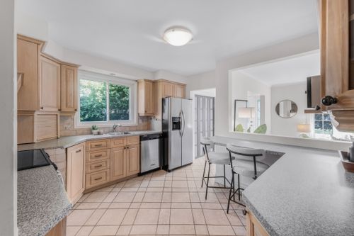 1256-tyneburn-crescent-mississauga-web-mls-16 at 1256 Tyneburn Crescent, Applewood, Mississauga