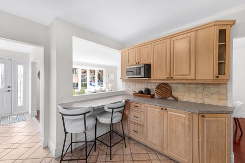 1256-tyneburn-crescent-mississauga-web-mls-18 at 1256 Tyneburn Crescent, Applewood, Mississauga