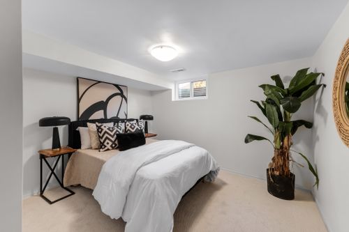 1256-tyneburn-crescent-mississauga-web-mls-42 at 1256 Tyneburn Crescent, Applewood, Mississauga