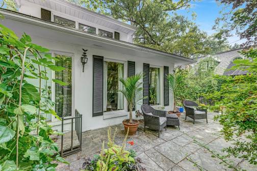 363 Ellis Park Road, High Park-Swansea, Toronto photo number 2