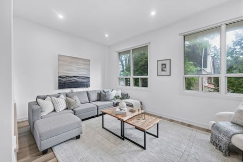 67-poplar-crescent-aurora-web-mls-24 at 6 - 67 Poplar Crescent, Aurora