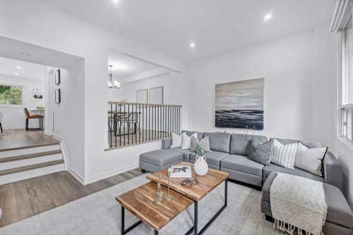 67-poplar-crescent-aurora-web-mls-26 at 6 - 67 Poplar Crescent, Aurora