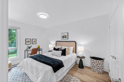 67-poplar-crescent-aurora-web-mls-50 at 6 - 67 Poplar Crescent, Aurora