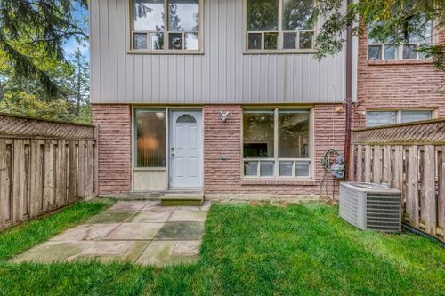 67-poplar-crescent-aurora-web-mls-62 at 6 - 67 Poplar Crescent, Aurora