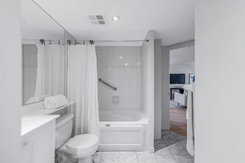 18-wanless-avenue-317-toronto-web-mls-33 at 317 - 18 Wanless Avenue, Lawrence Park North, Toronto