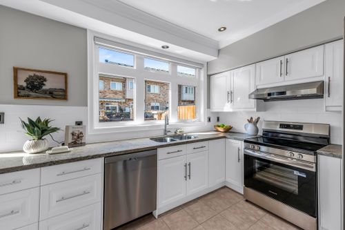 7-chimes-lane-toronto-web-mls-30 at 7 Chimes Lane, Stonegate-Queensway, Toronto