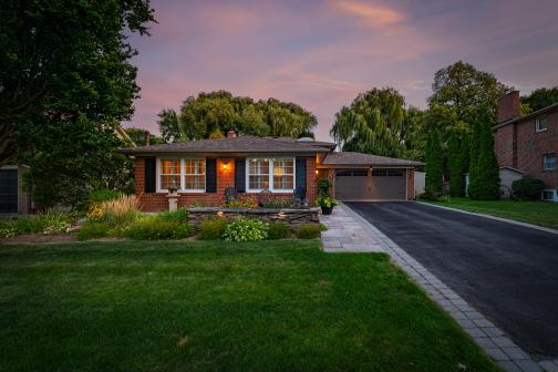 41 Denver Crescent, Henry Farm, Toronto photo number 2