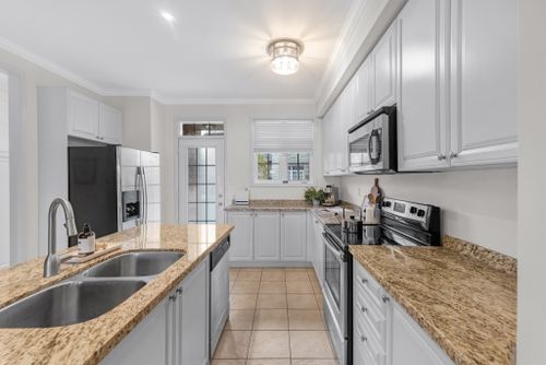 1701-finch-avenue-23-pickering-web-mls-26 at 23 - 1701 Finch Avenue, Village East, Pickering