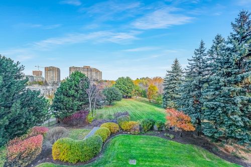 33-weldrick-road-east-303-richmond-hill-web-mls-36 at 303 - 33 Weldrick Road E, Observatory, Richmond Hill