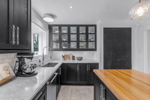 137-underhill-drive-toronto-web-mls-23 at 137 Underhill Drive, Parkwoods-Donalda, Toronto