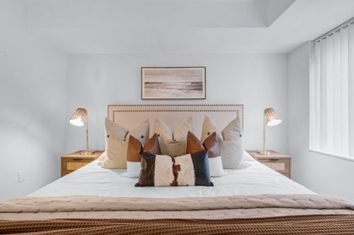 33-university-avenue-1702-toronto-web-mls-27 at 1702 - 33 University Avenue, Bay Street Corridor, Toronto