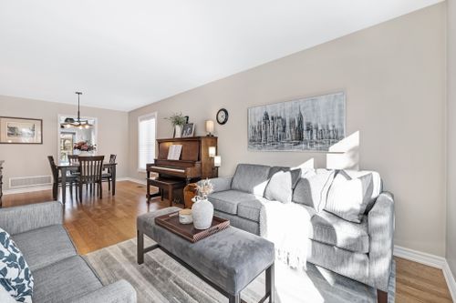 4-enzo-crescent-uxbridge-web-mls-18 at 4 Enzo Crescent, Uxbridge