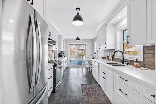 4-enzo-crescent-uxbridge-web-mls-26 at 4 Enzo Crescent, Uxbridge