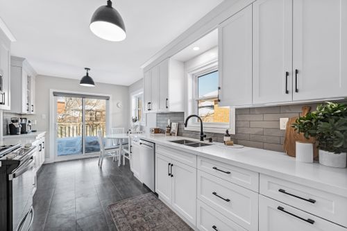 4-enzo-crescent-uxbridge-web-mls-27 at 4 Enzo Crescent, Uxbridge