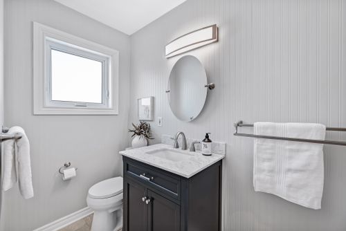 4-enzo-crescent-uxbridge-web-mls-45 at 4 Enzo Crescent, Uxbridge