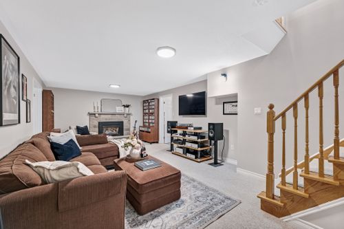 4-enzo-crescent-uxbridge-web-mls-58 at 4 Enzo Crescent, Uxbridge