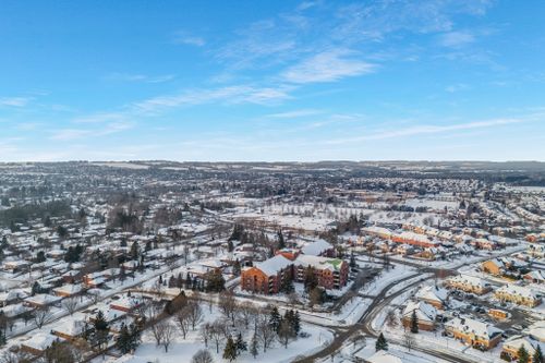 4-enzo-crescent-uxbridge-web-mls-80 at 4 Enzo Crescent, Uxbridge