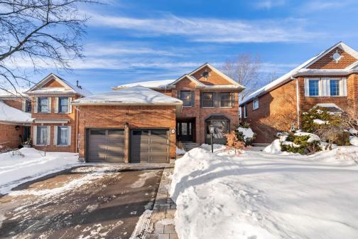 51 Tilman Circle, Markham Village, Markham photo number 2
