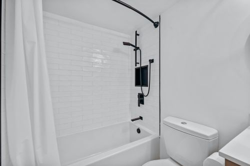 28-admiral-road-08-toronto-web-mls-35 at 8 - 28 Admiral Road, Annex, Toronto