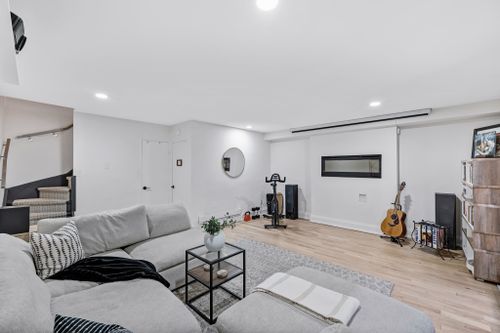 28-admiral-road-08-toronto-web-mls-52 at 8 - 28 Admiral Road, Annex, Toronto