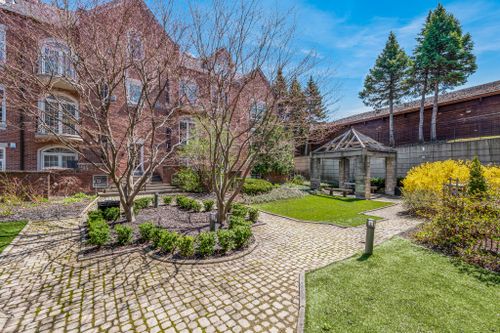 2-doncliffe-place-201b-toronto-web-mls-53 at 201B - 2 Doncliffe Place, Bridle Path-Sunnybrook-York Mills, Toronto