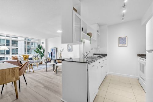 mls_1-19 at 611 - 381 Front Street West, Waterfront Communities C1, Toronto