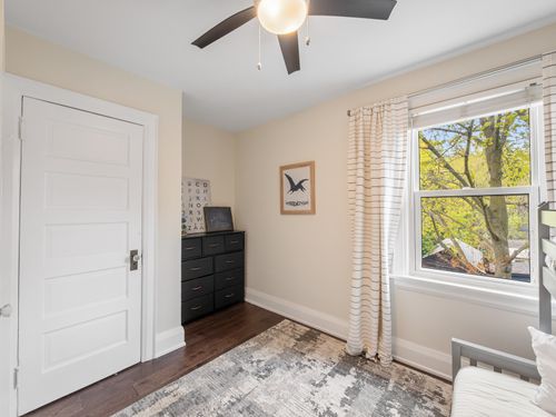 422-davisville-ave-34 at 422 Davisville Avenue, Mount Pleasant East, Toronto