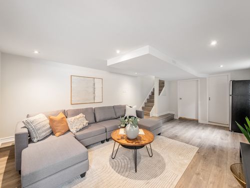 422-davisville-ave-42 at 422 Davisville Avenue, Mount Pleasant East, Toronto