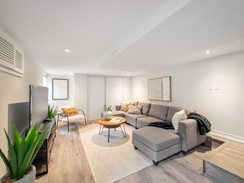 422-davisville-ave-43 at 422 Davisville Avenue, Mount Pleasant East, Toronto