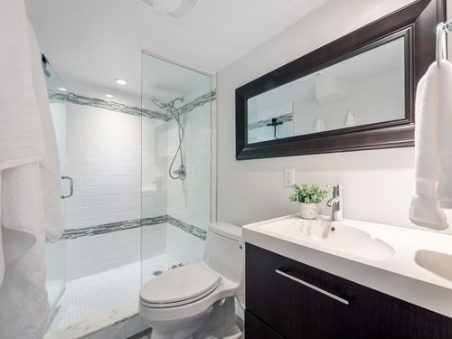 422-davisville-ave-46 at 422 Davisville Avenue, Mount Pleasant East, Toronto