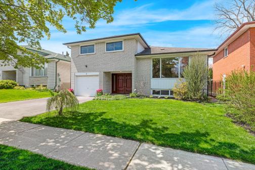6 Munford Crescent, O