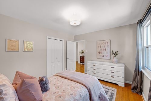 14-manorpark-court-toronto-web-mls-51 at 14 Manorpark Court, Henry Farm, Toronto