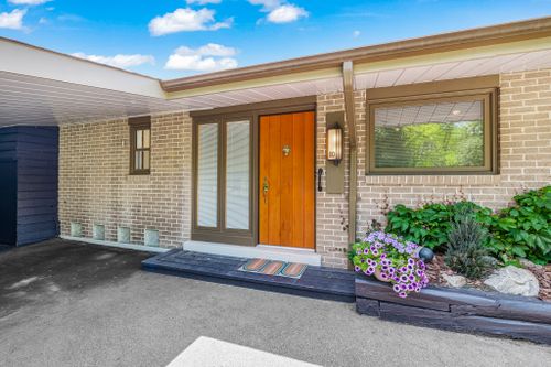 10-oakley-boulevard-toronto-web-mls-10 at 10 Oakley Boulevard, Bendale, Toronto