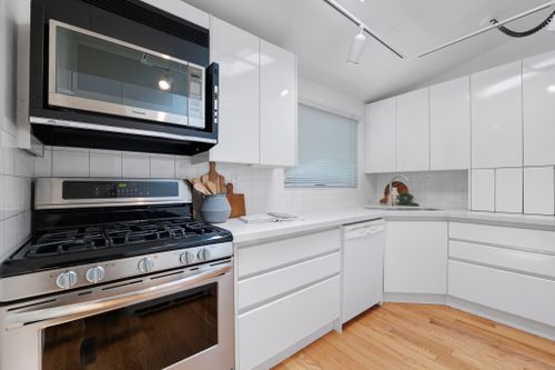 10-oakley-boulevard-toronto-web-mls-27 at 10 Oakley Boulevard, Bendale, Toronto