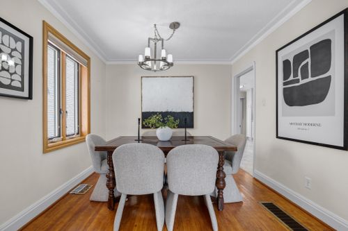 142-divadale-drive-toronto-web-mls-18 at 142 Divadale Drive, Leaside, Toronto
