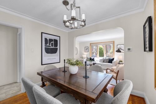 142-divadale-drive-toronto-web-mls-20 at 142 Divadale Drive, Leaside, Toronto