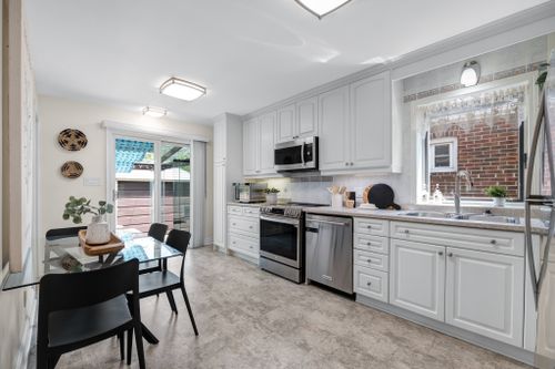 142-divadale-drive-toronto-web-mls-21 at 142 Divadale Drive, Leaside, Toronto