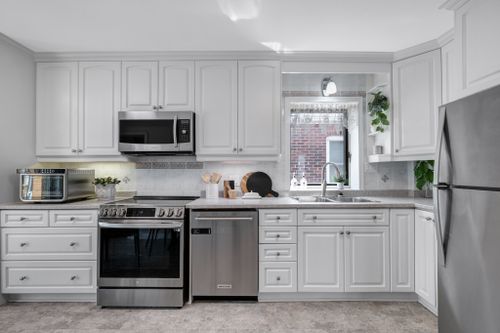 142-divadale-drive-toronto-web-mls-23 at 142 Divadale Drive, Leaside, Toronto