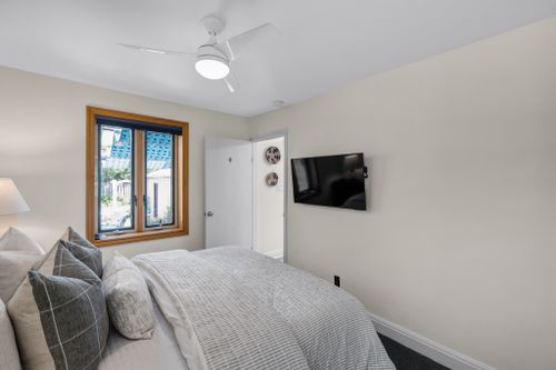 142-divadale-drive-toronto-web-mls-29 at 142 Divadale Drive, Leaside, Toronto