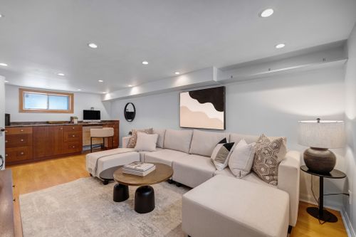 142-divadale-drive-toronto-web-mls-47 at 142 Divadale Drive, Leaside, Toronto