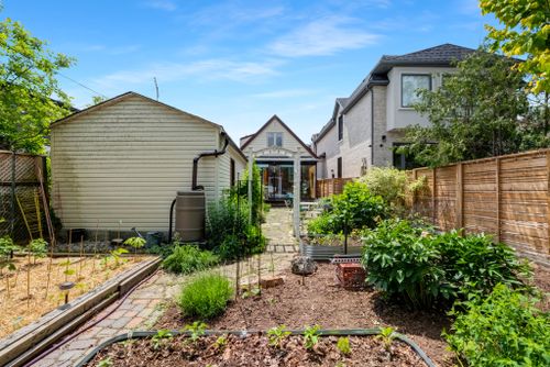 142-divadale-drive-toronto-web-mls-67 at 142 Divadale Drive, Leaside, Toronto